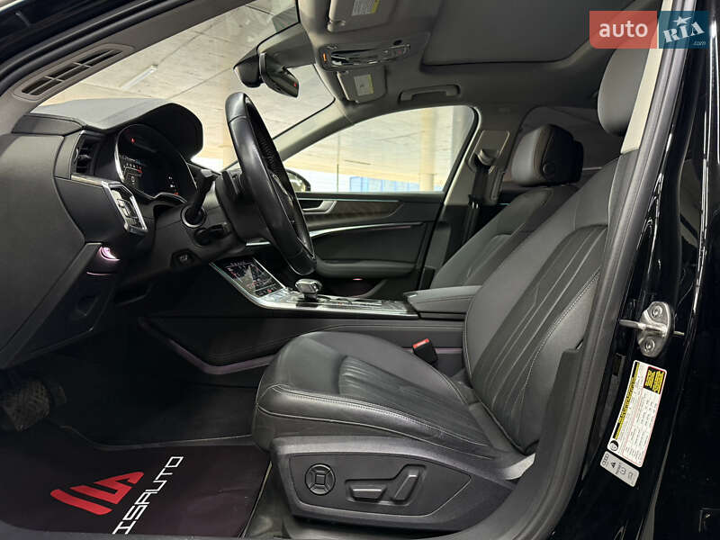 Седан Audi A6 2019 в Одессе