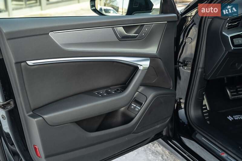 Универсал Audi A6 2021 в Черновцах