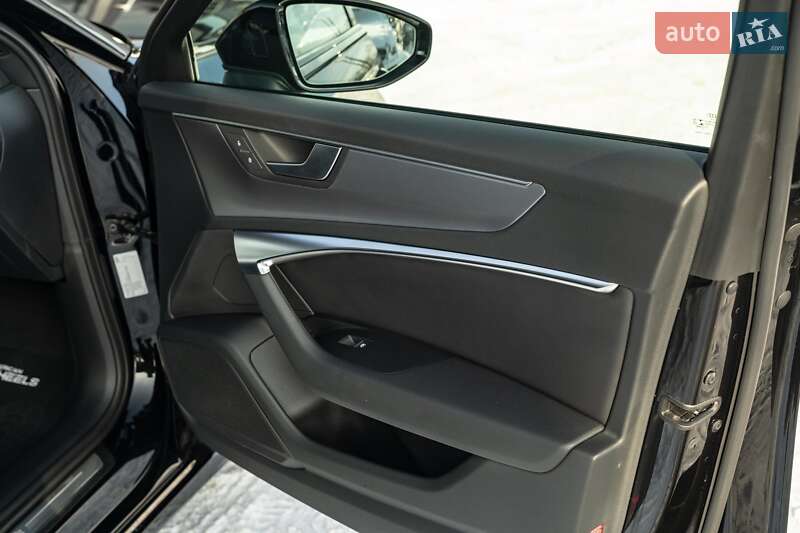 Универсал Audi A6 2021 в Черновцах