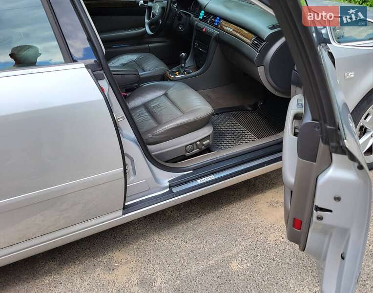 Седан Audi A6 2003 в Луцке