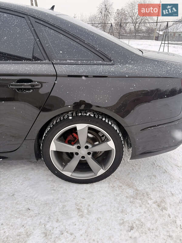 Седан Audi A6 2013 в Новой Водолаге