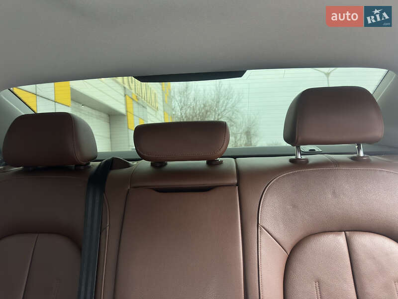 Седан Audi A6 2015 в Житомире