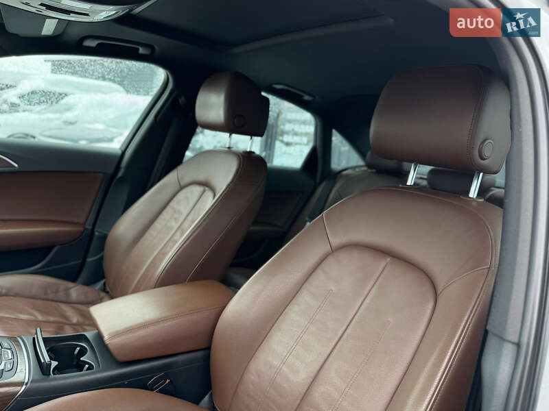 Седан Audi A6 2012 в Кременце