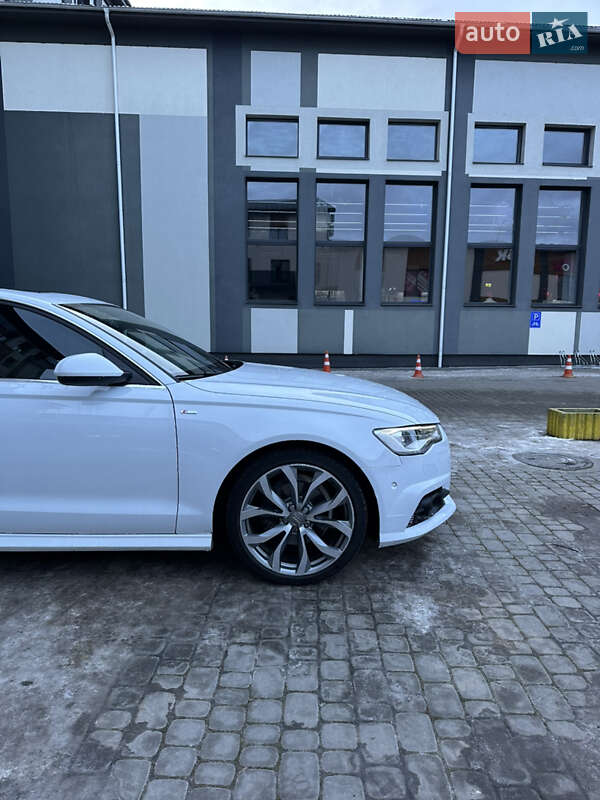 Седан Audi A6 2012 в Коломые