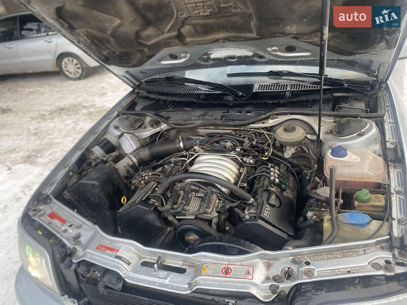 Седан Audi A6 1997 в Черновцах