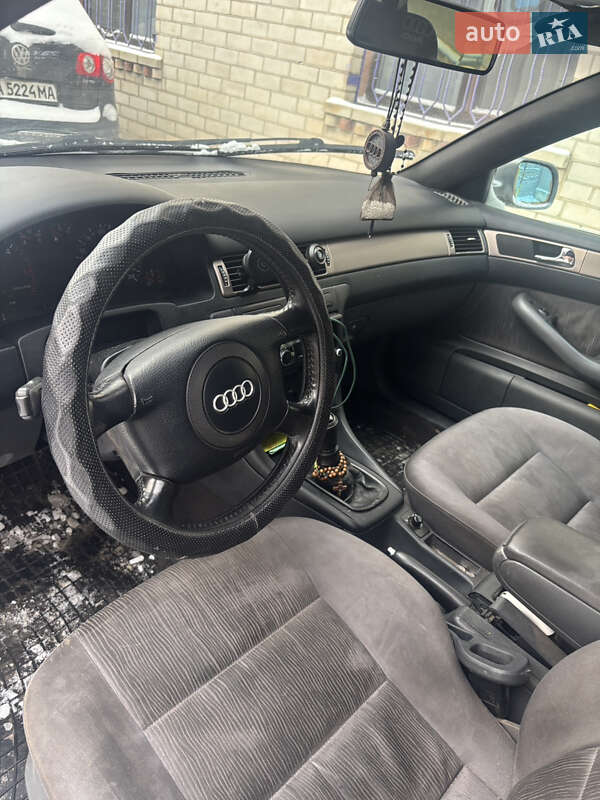 Седан Audi A6 1998 в Подольске