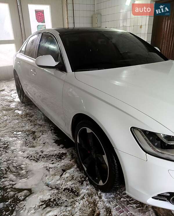 Седан Audi A6 2014 в Виннице