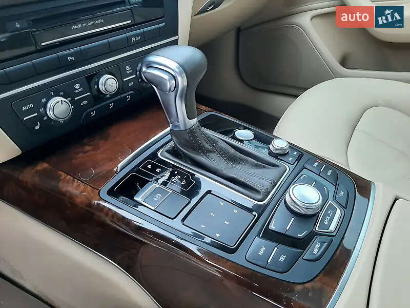 Седан Audi A6 2013 в Тернополі