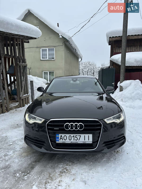 Седан Audi A6 2012 в Тячеве