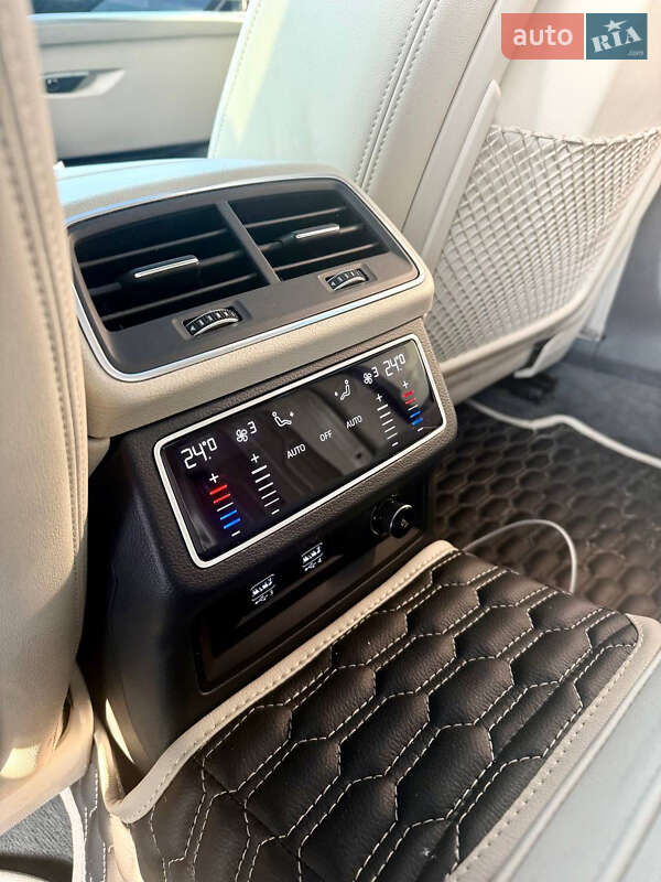 Седан Audi A6 2019 в Киеве