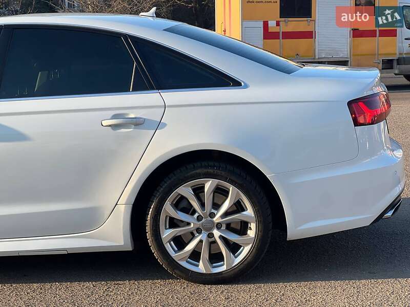 Седан Audi A6 2016 в Одессе