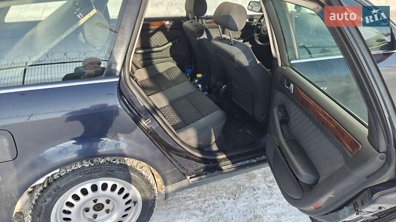 Универсал Audi A6 2002 в Ровно