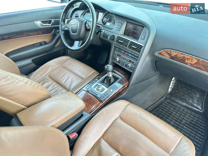 Универсал Audi A6 2005 в Костополе