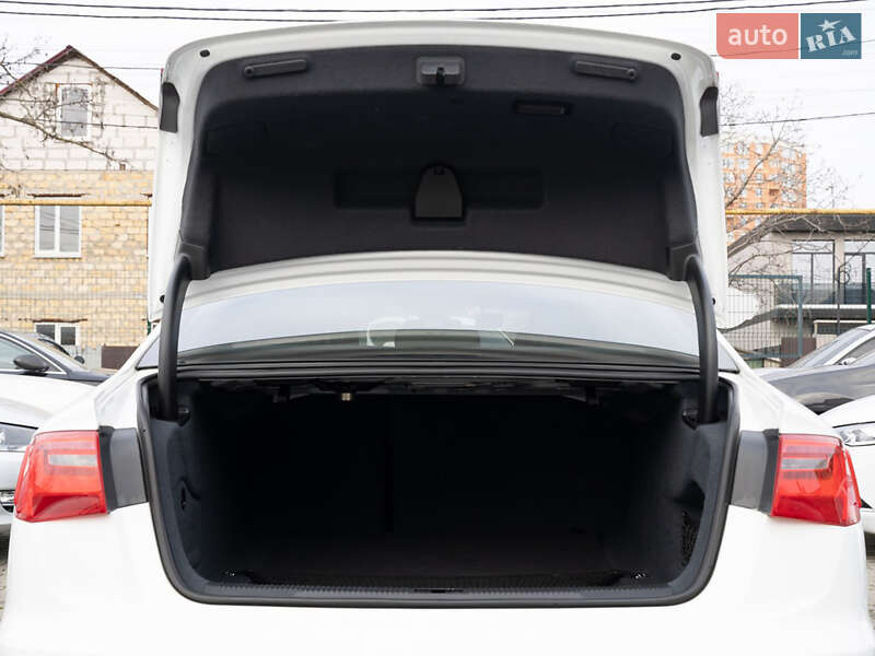 Седан Audi A6 2013 в Одесі