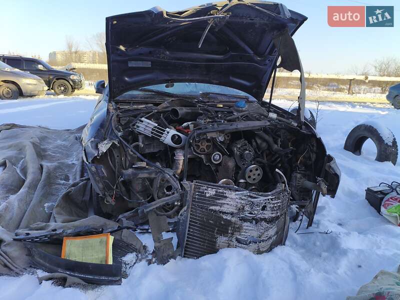 Универсал Audi A6 2002 в Харькове