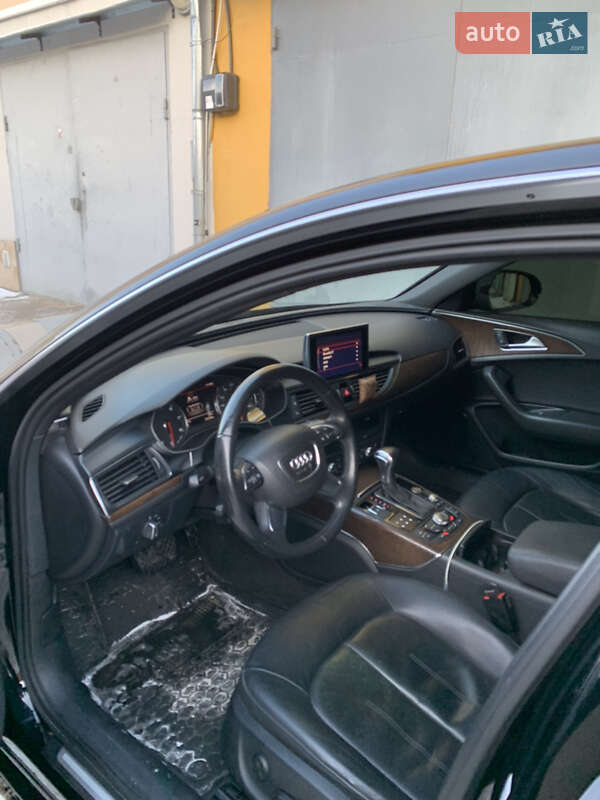 Седан Audi A6 2014 в Киеве