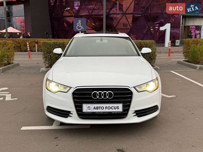 Седан Audi A6 2014 в Киеве