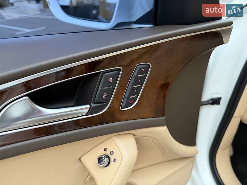 Седан Audi A6 2014 в Киеве