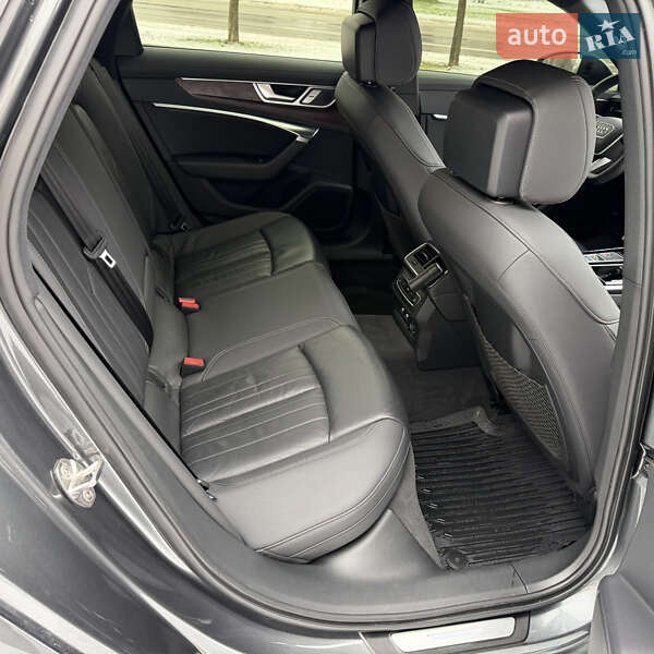 Седан Audi A6 2019 в Днепре
