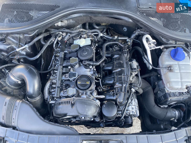 Седан Audi A6 2014 в Черновцах