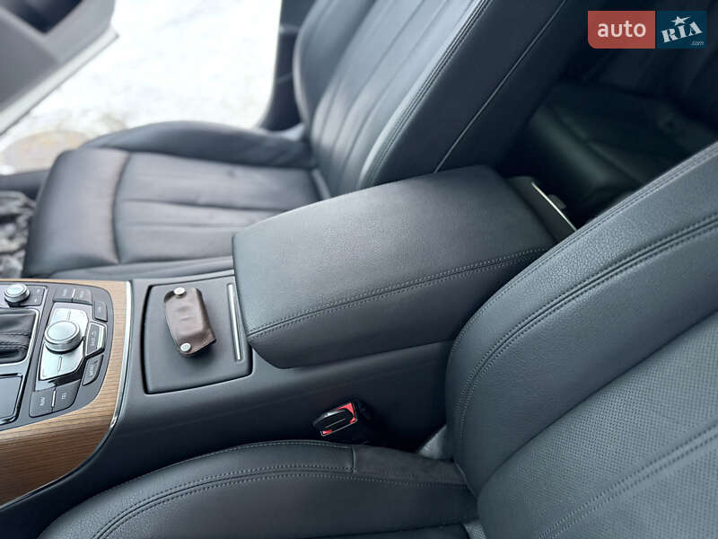 Седан Audi A6 2015 в Умани