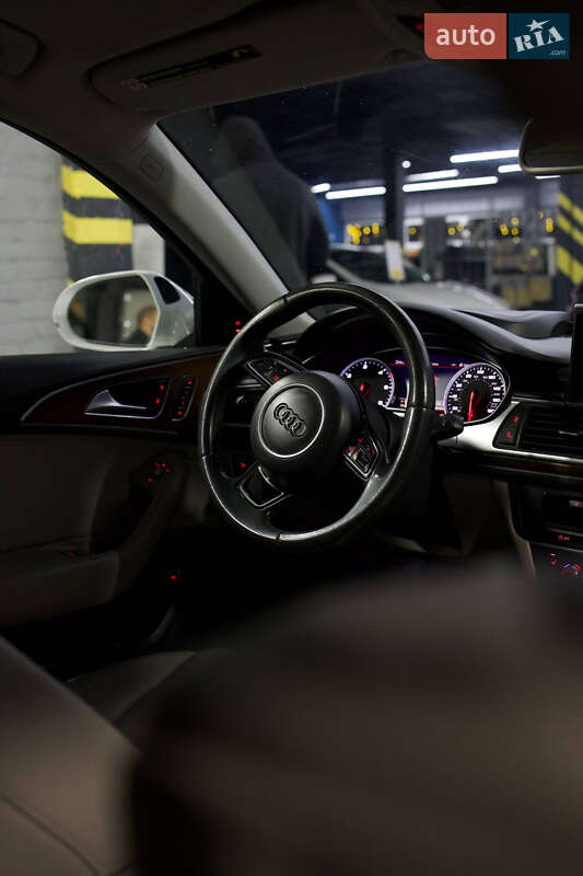 Седан Audi A6 2015 в Кропивницком