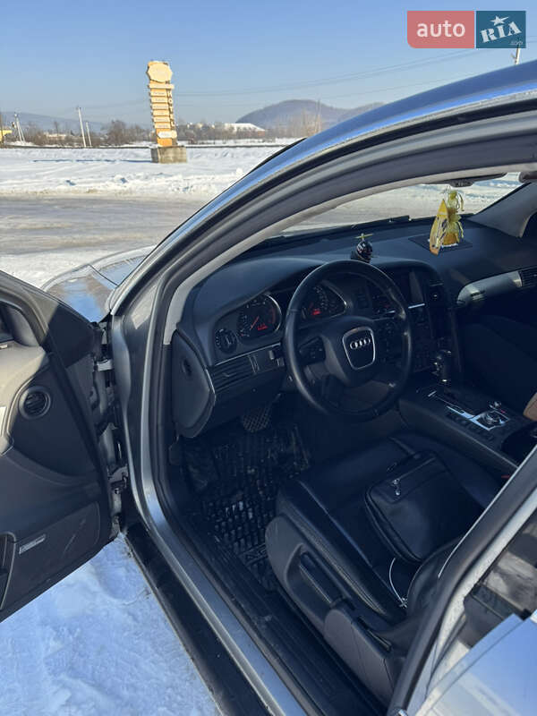 Седан Audi A6 2004 в Иршаве