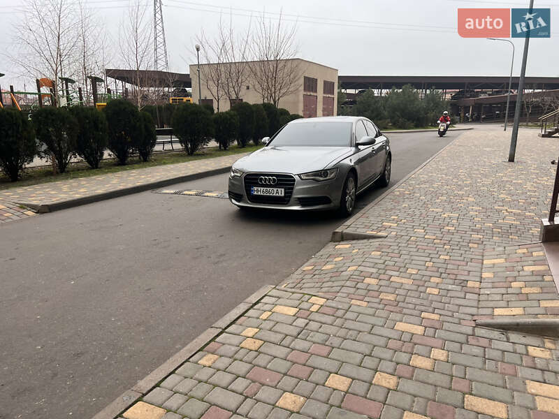 Седан Audi A6 2012 в Одессе