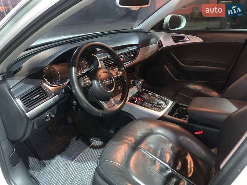 Седан Audi A6 2011 в Ивано-Франковске