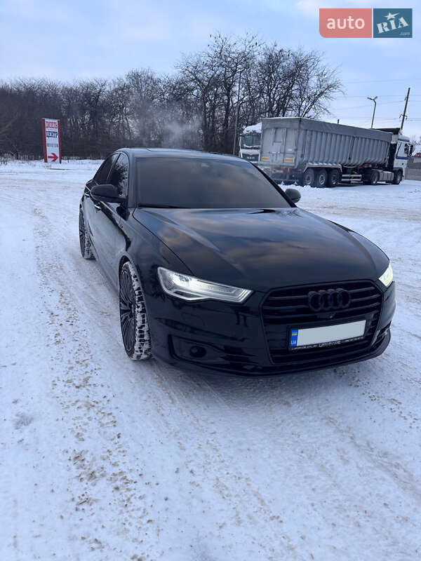 Седан Audi A6 2015 в Запоріжжі