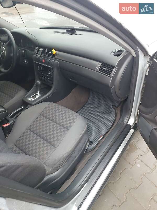 Универсал Audi A6 2002 в Луцке фото 11 Универсал Audi A6 2002 в Луцке