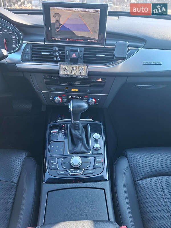 Седан Audi A6 2012 в Измаиле