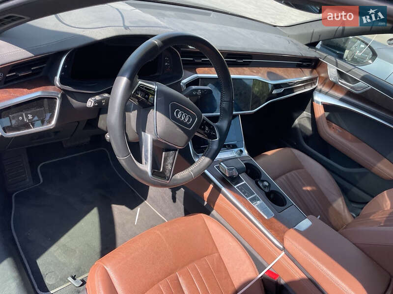 Седан Audi A6 2019 в Днепре