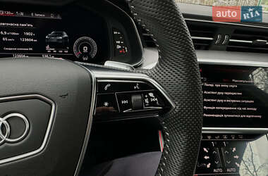 Седан Audi A6 2018 в Киеве