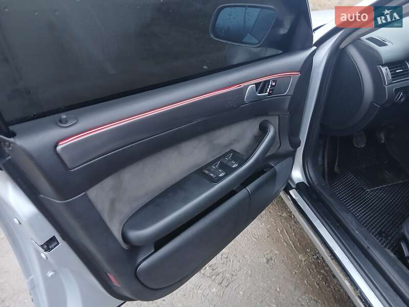 Універсал Audi A6 2002 в Хотині