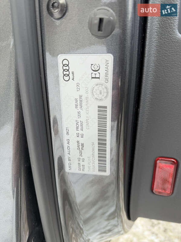 Седан Audi A6 2021 в Киеве