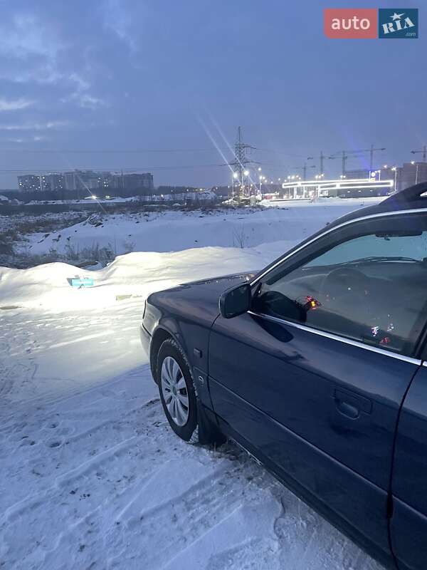 Универсал Audi A6 1995 в Ирпене