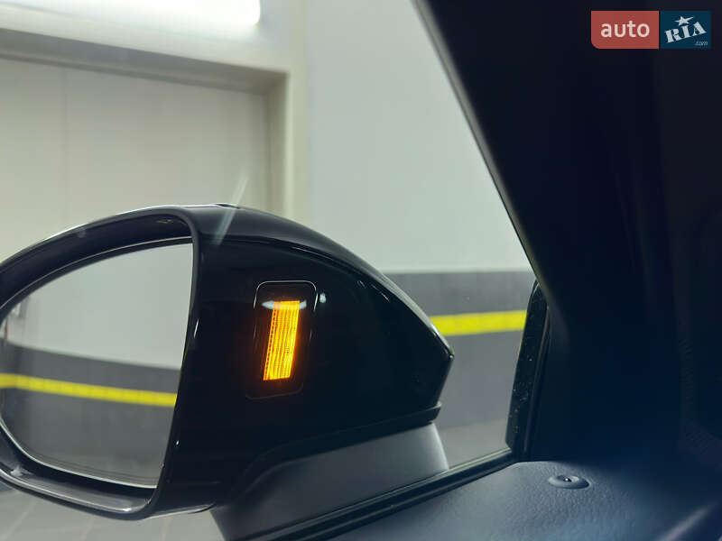 Седан Audi A6 2023 в Казатине