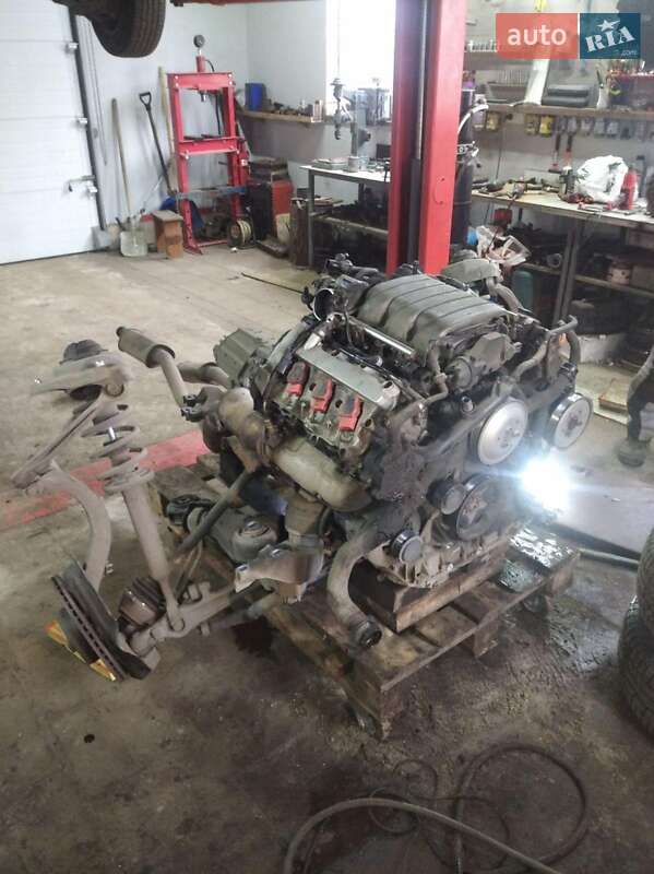 Седан Audi A6 2004 в Косове