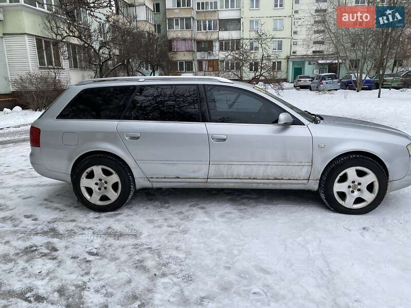 Универсал Audi A6 2001 в Киеве
