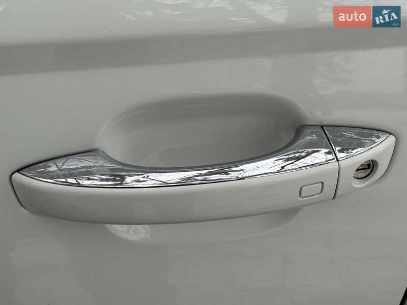 Седан Audi A6 2013 в Києві