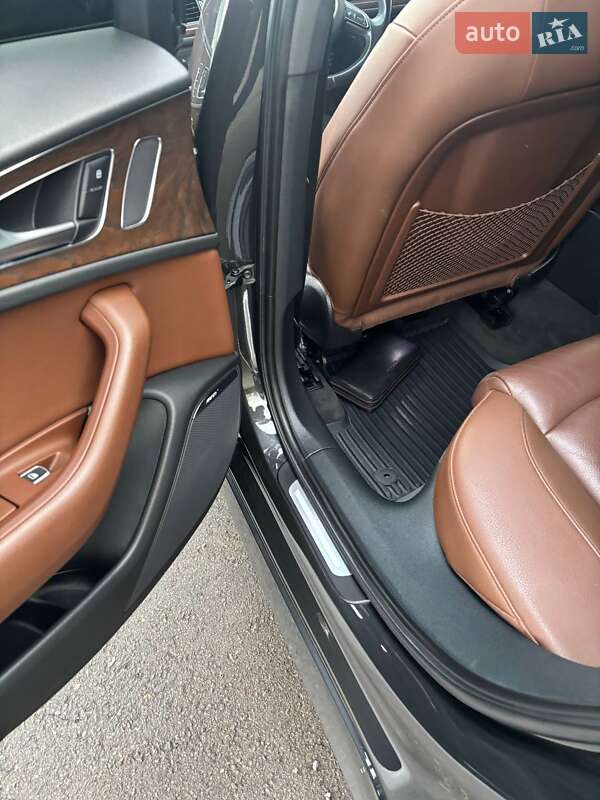 Седан Audi A6 2015 в Львове