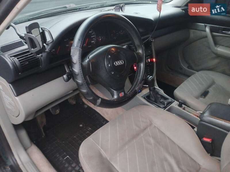 Универсал Audi A6 1996 в Ковеле