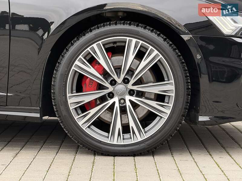 Седан Audi A6 2018 в Мукачевому