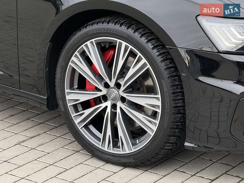 Седан Audi A6 2018 в Мукачево