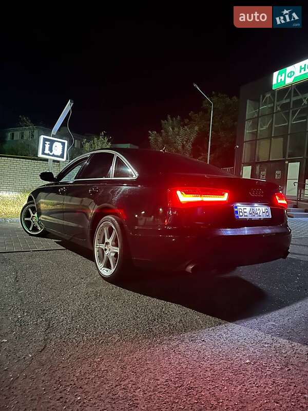 Седан Audi A6 2012 в Виннице