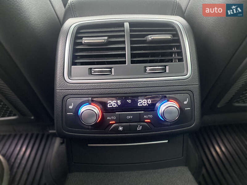 Седан Audi A6 2015 в Луцке