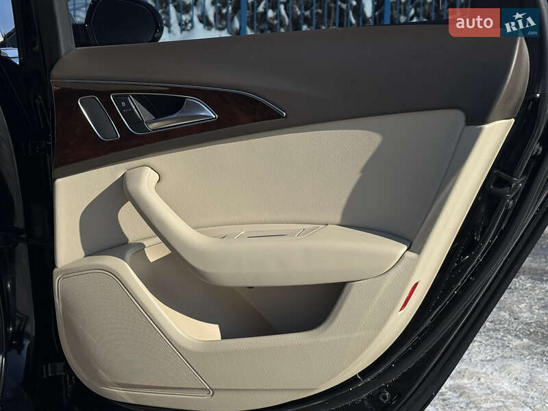 Седан Audi A6 2016 в Киеве
