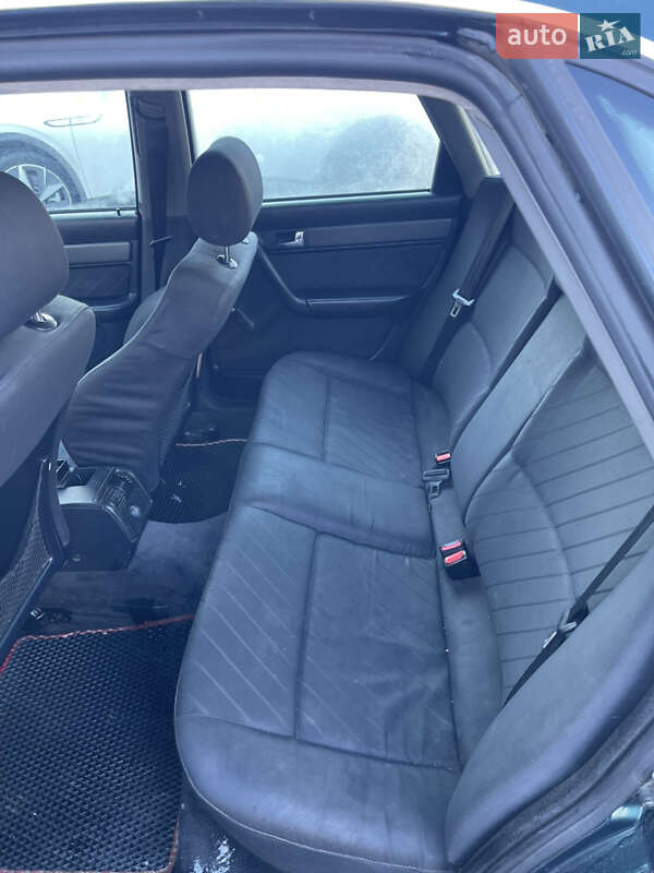 Седан Audi A6 1995 в Рівному