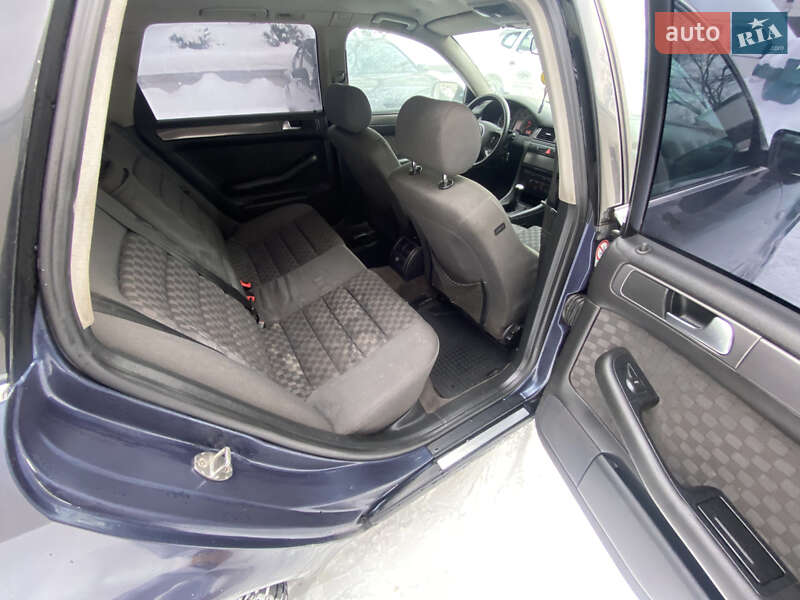 Універсал Audi A6 2001 в Житомирі